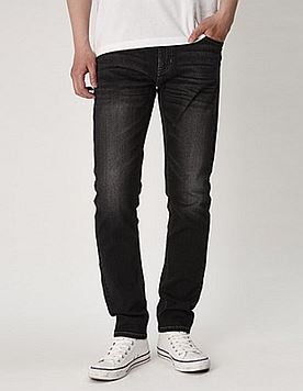 凡客牛仔裤 修身直筒 轻弹黑牛 男款 水洗黑