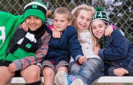 Children in 4-H hats and scarves