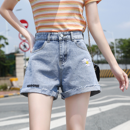 2020新款牛仔短裤女夏阔腿小雏菊高腰显瘦百搭热裤学生a字五分裤