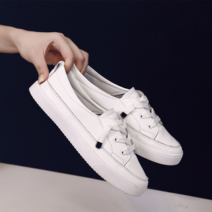小白鞋女2020春款百搭平底浅口真皮板鞋34码小码41码大码学生白鞋