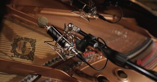 Recording a Piano with Multiple Microphones